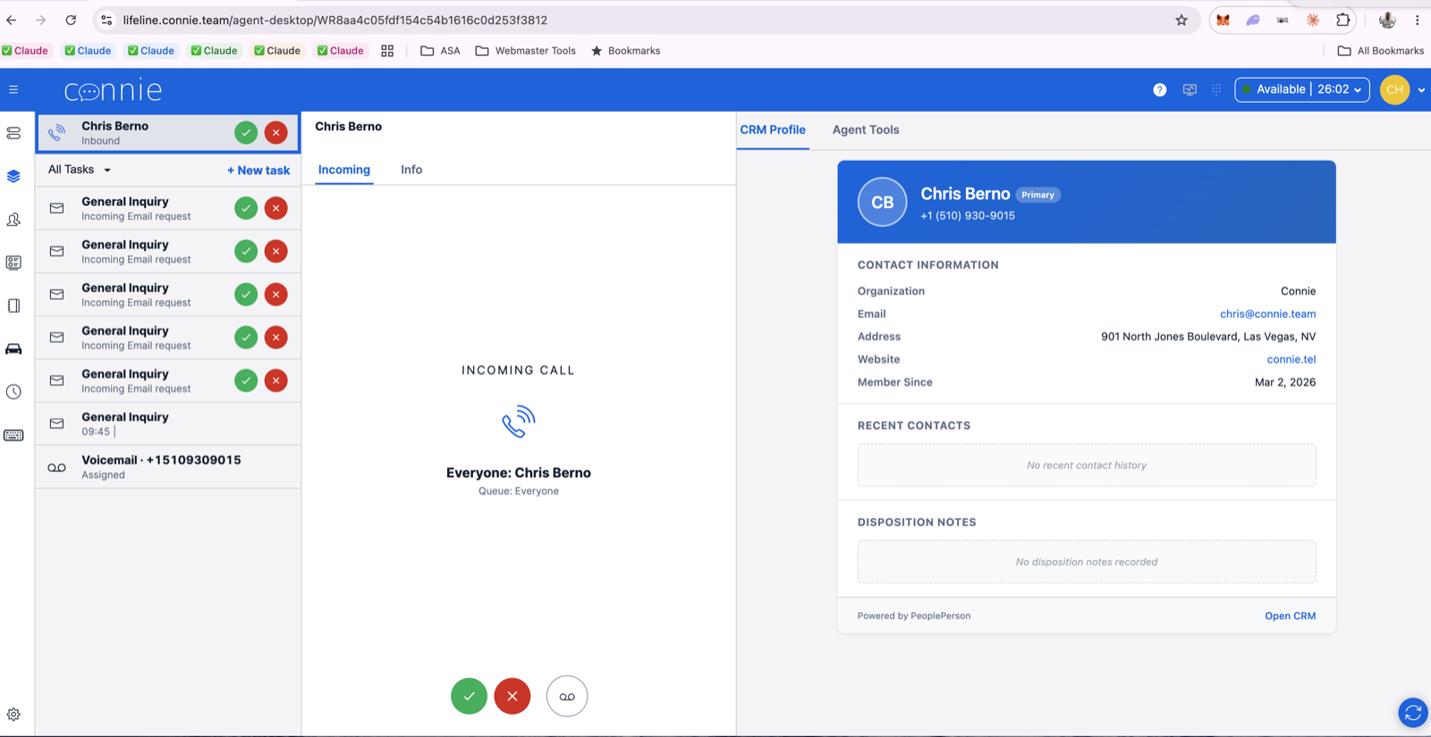 A ringing call with the feature on — accept, decline and voicemail icon